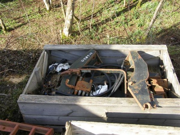 Valtra - 6850 - Image 1