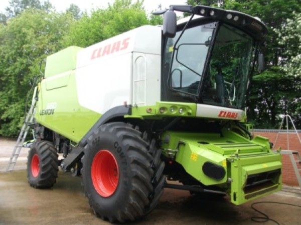 Claas - Lexion 650 - Image 1