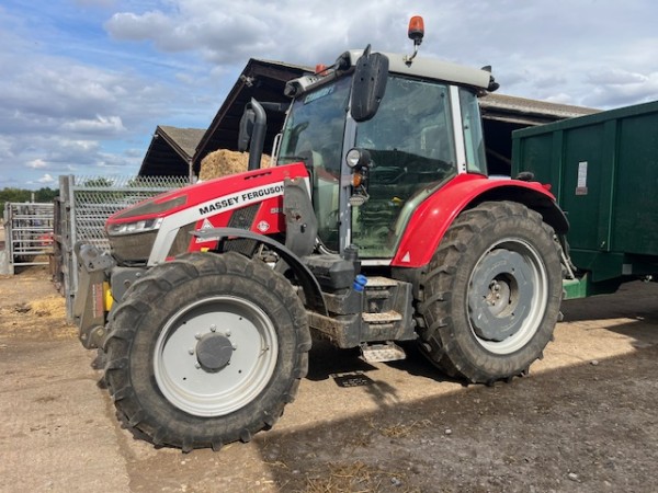 MASSEY FERGUSON - 5S.145 TRACTOR AND LOADER - Image 1