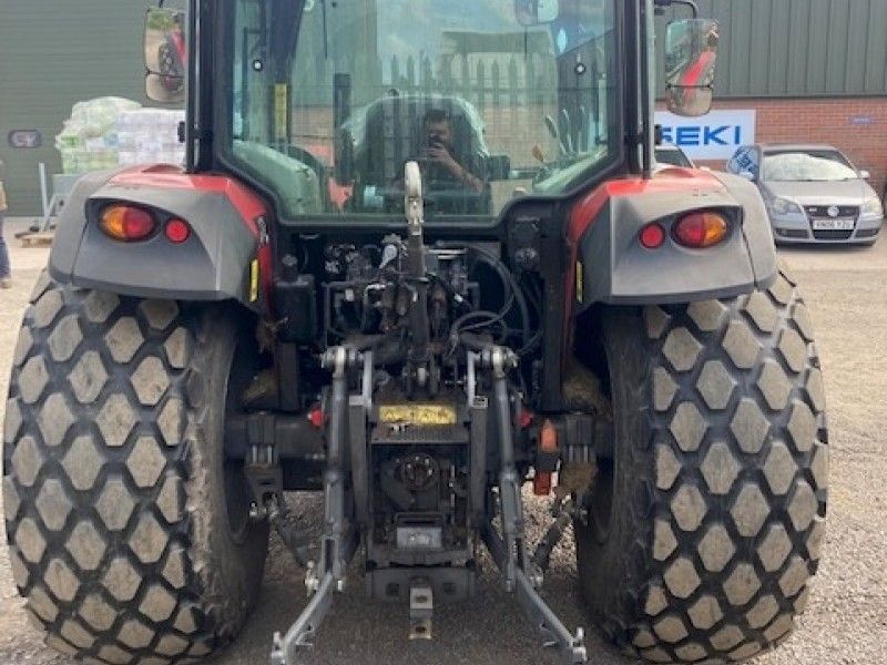 Massey Ferguson - 4708M - Image 4