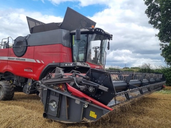 Massey Ferguson - 9380 Combine - Image 1