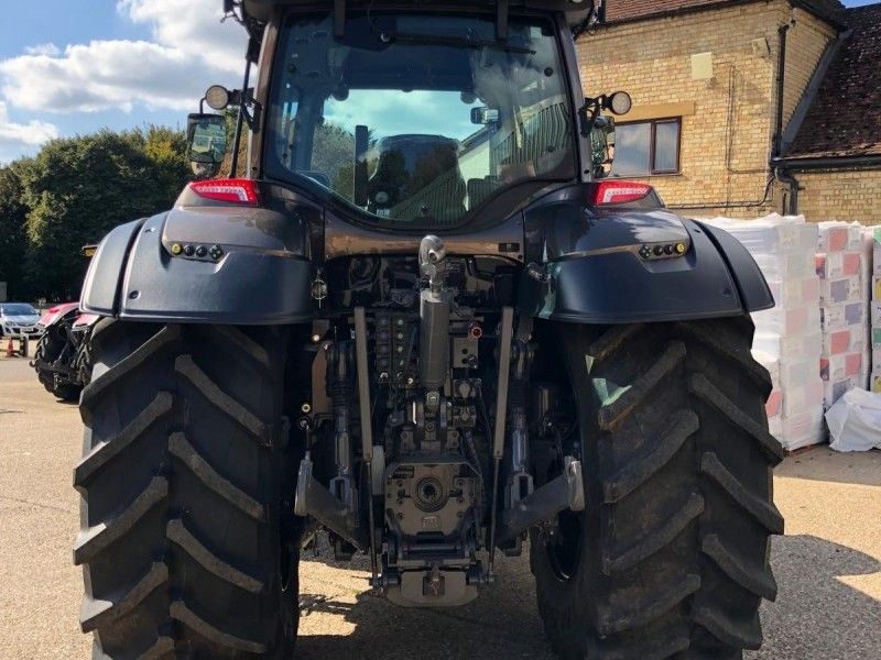 VALTRA - T175ED 4WD TRACTOR - Image 4