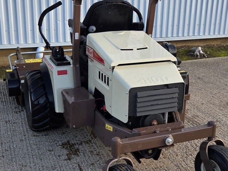 GRASSHOPPER - 900D OUTFRONT MOWER - Image 6
