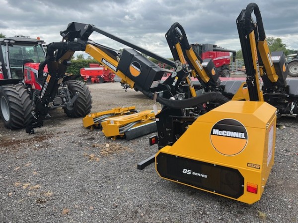 MCCONNEL - PA285T VFR HEDGECUTTER - Image 1