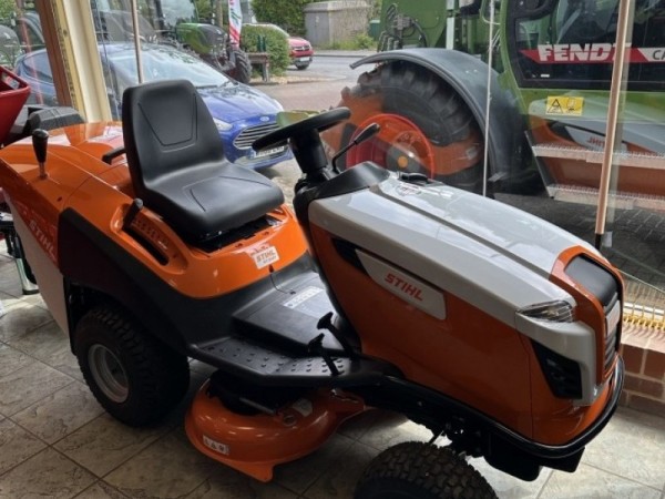 STIHL - RT5097.1 RIDE ON MOWER - Image 1