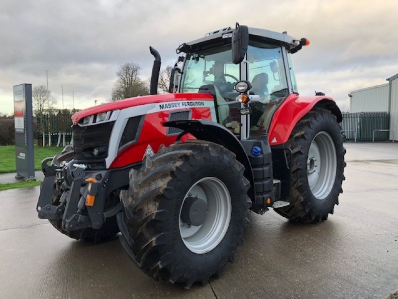 MASSEY FERGUSON - 7S.180 EXD6 4WD TRACTOR - Image 3