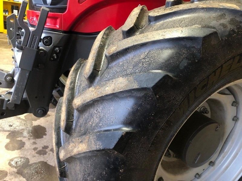 Massey Ferguson - 7718S EFD6 4WD TRACTOR - Image 6