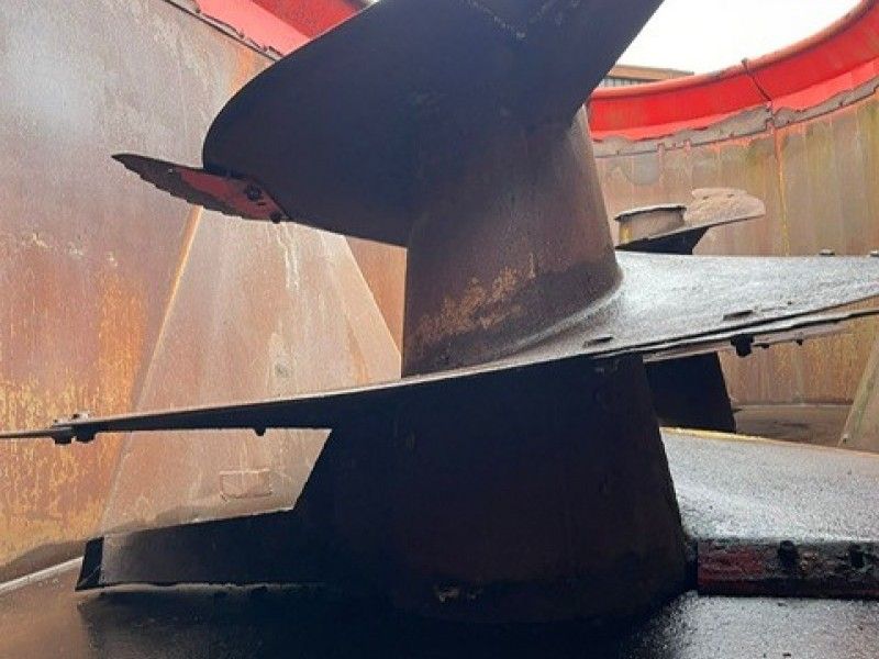 Kuhn - EuroMix Feeder - Image 8
