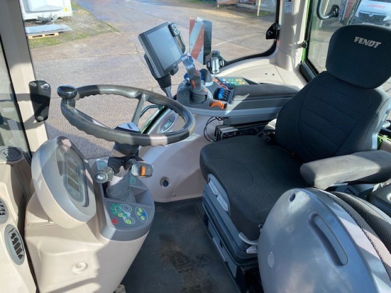FENDT - 828 VARIO S4 PROFI PLUS - Image 6