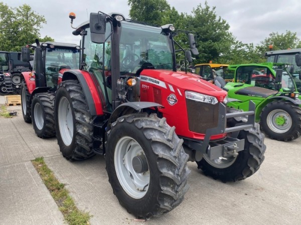 MASSEY FERGUSON - 5711 - Image 1