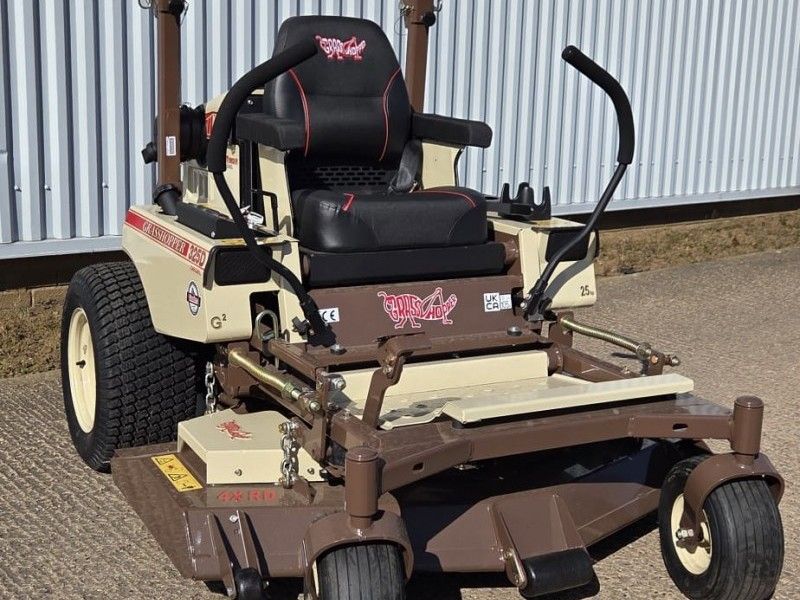 GRASSHOPPER - 325D 52 RIDE ON MOWER - Image 1