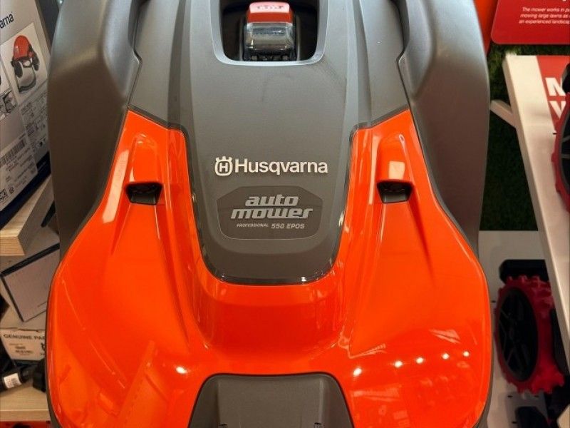 HUSQVARNA - AUTOMOWER 550 ROBOTIC - Image 1
