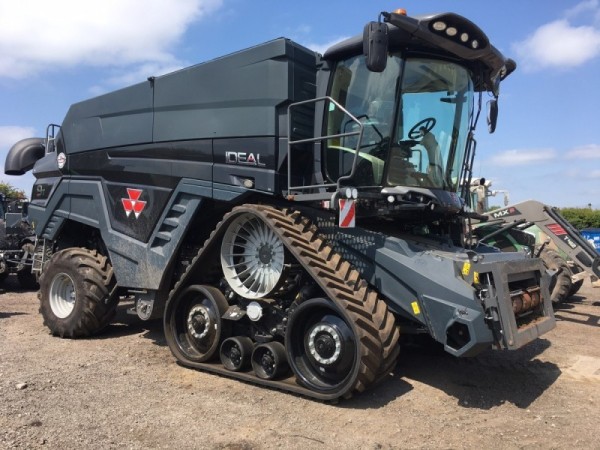 Massey Ferguson - Ideal 9T Combine - Image 1